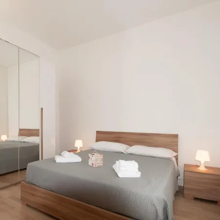 Apartment Bilocale Con Giardino Ospedale Civile 11 Brescia