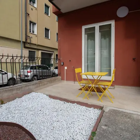 Bilocale Con Giardino Ospedale Civile 11 Apartment Brescia
